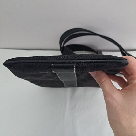 Coach Signature jacquard leather accent crossbody bag black - Picture 7 of 7